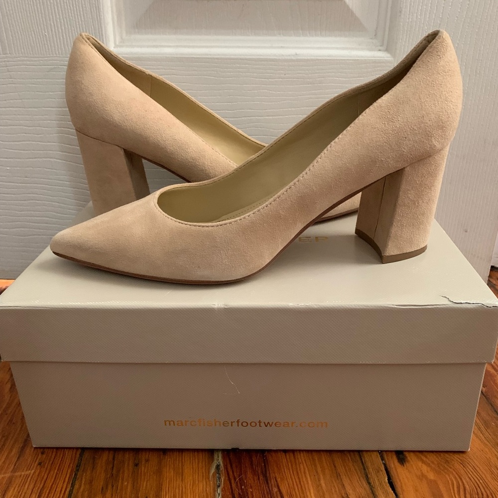 Marc fisher suede heels